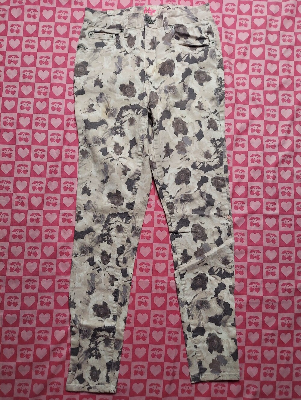 Spotted floral skinny jeans